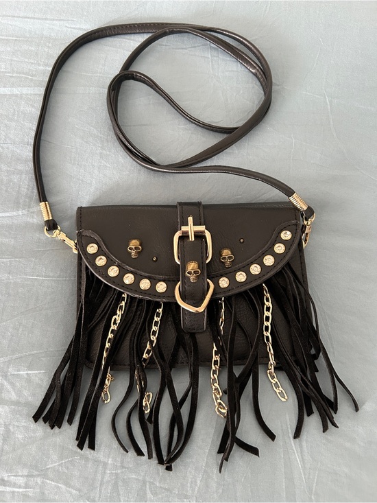 The Unbranded Brand Handbags - Gothic Punk Fringe Crossbody Bag EUC!